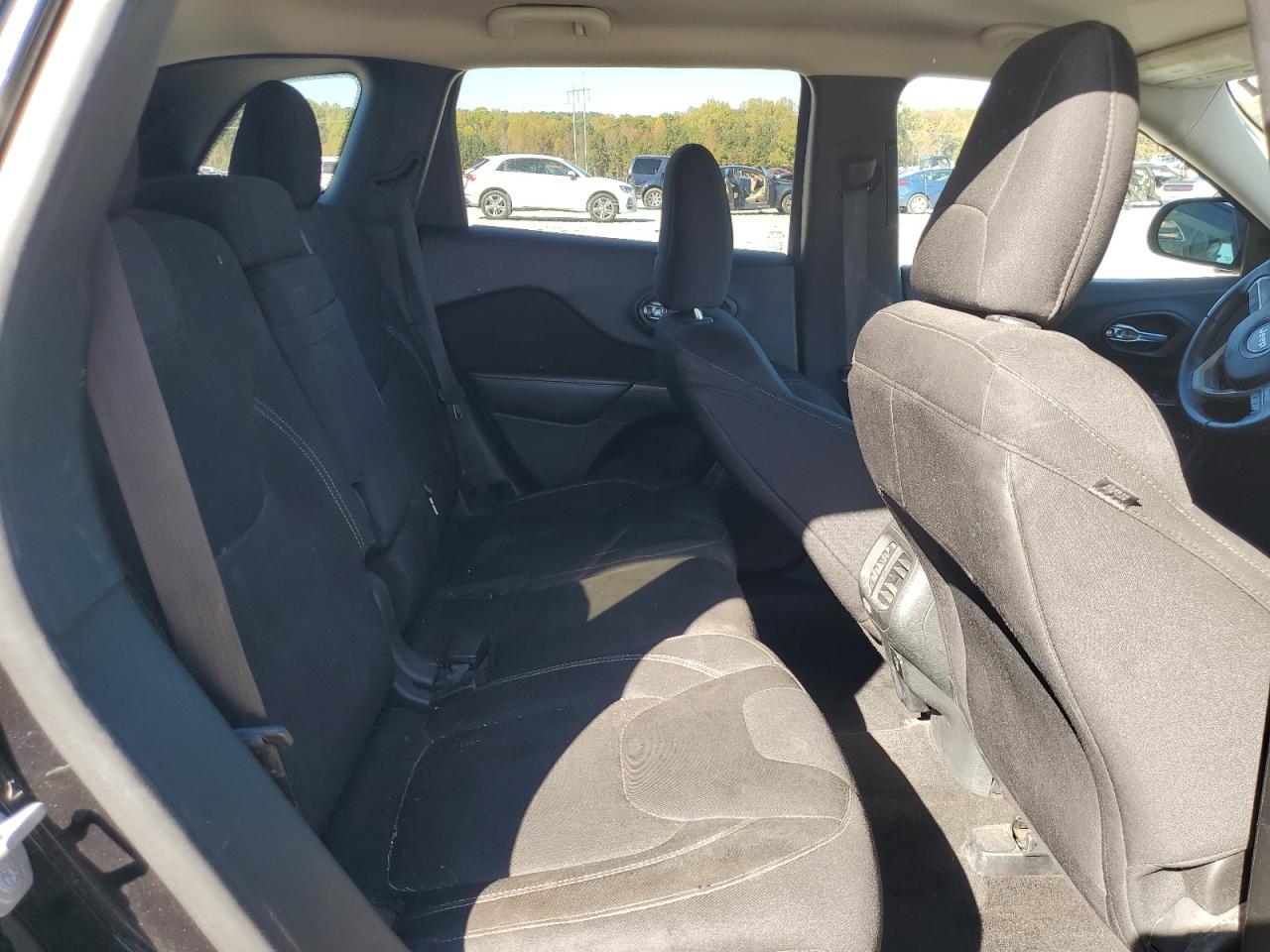 JEEP GRAND CHEROKEE LATITUDE