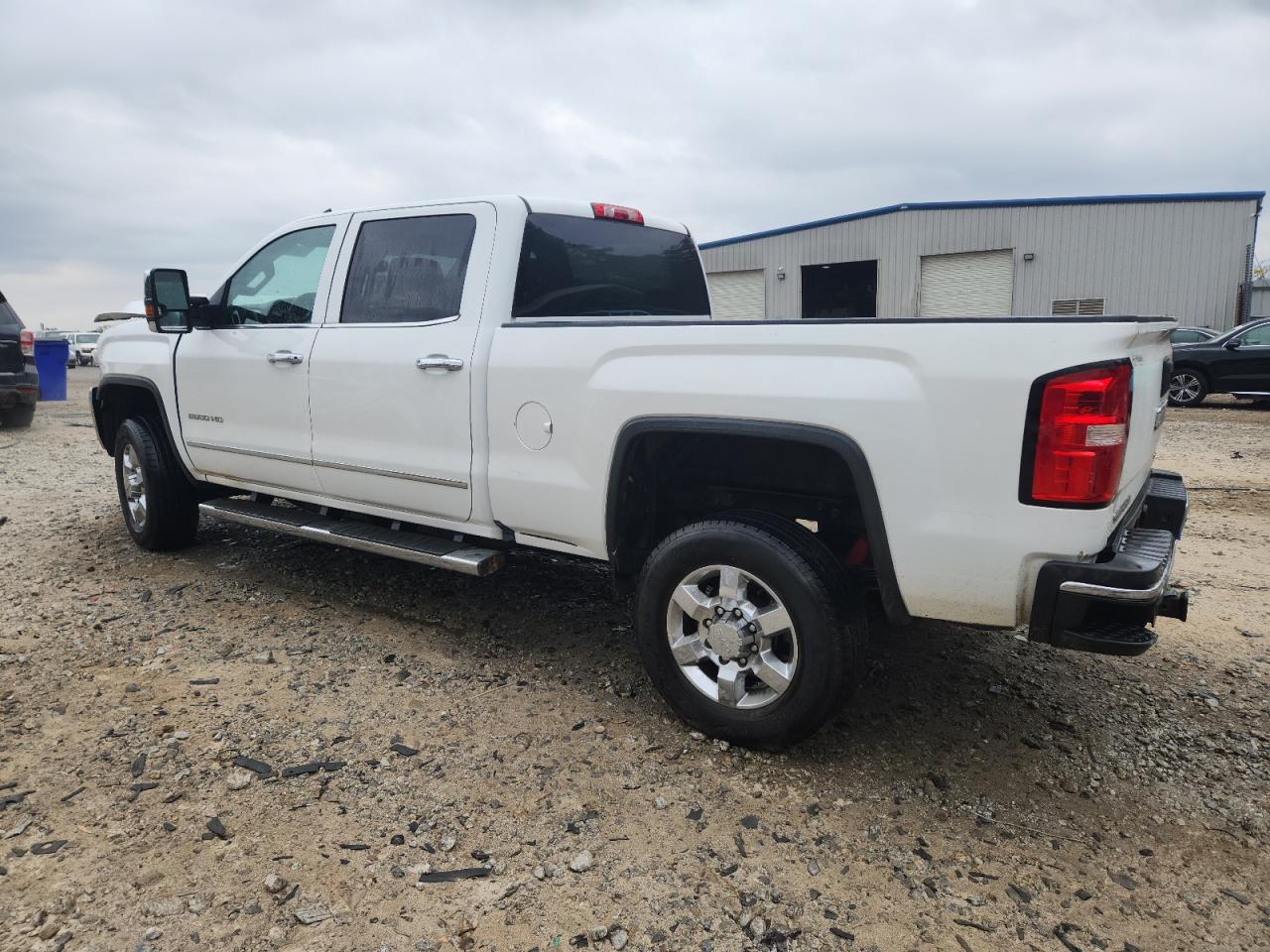 GMC SIERRA K2500 SLT