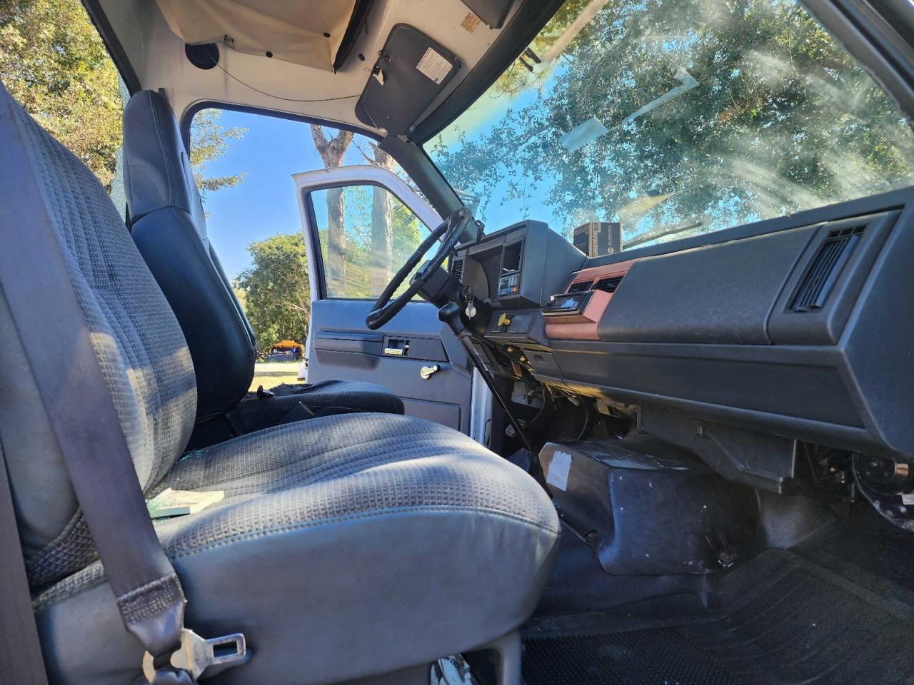 Lot #3286540157 1998 GMC C-SERIES C