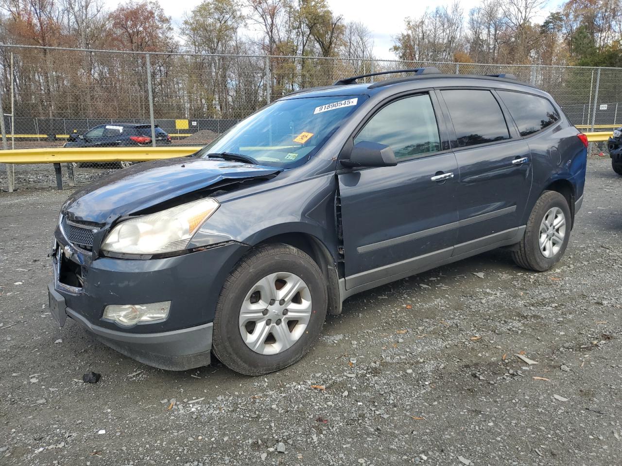 CHEVROLET TRAVERSE LS