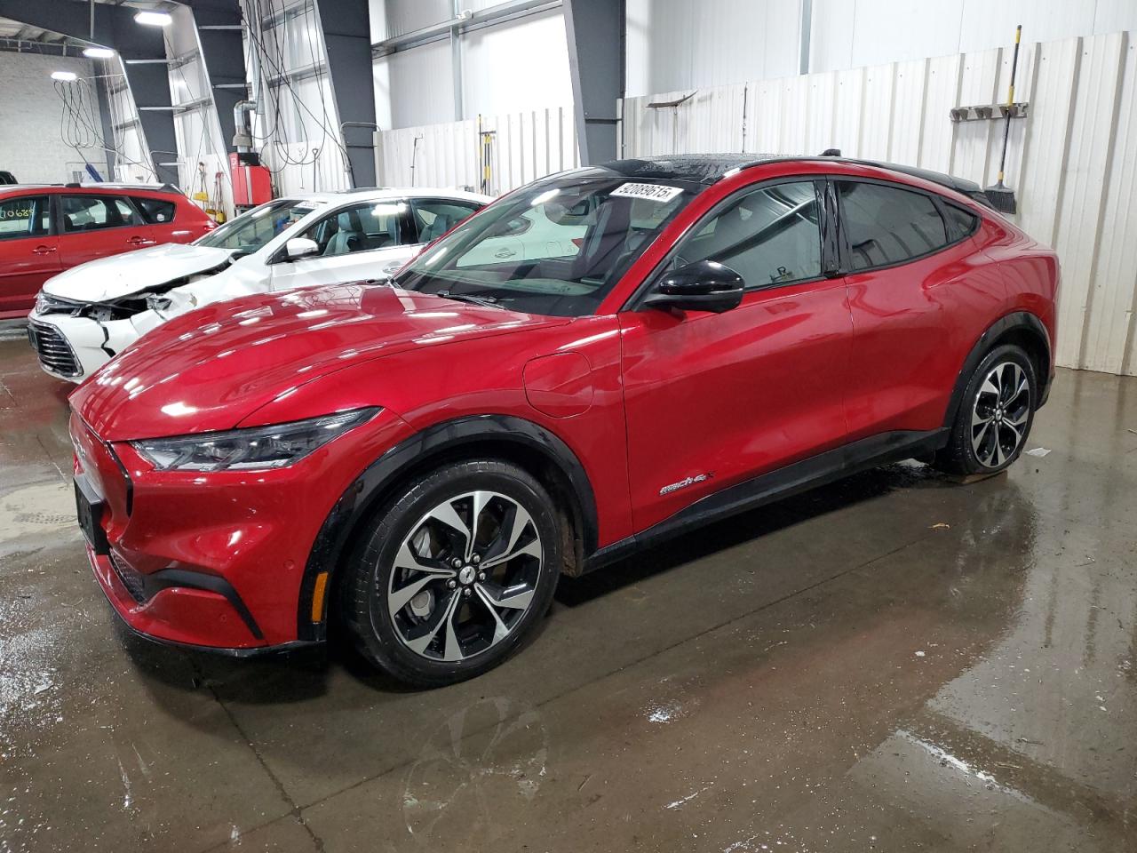 FORD MUSTANG PREMIUM