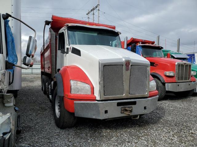 Global Auto Auctions: 2021 KENWORTH T880