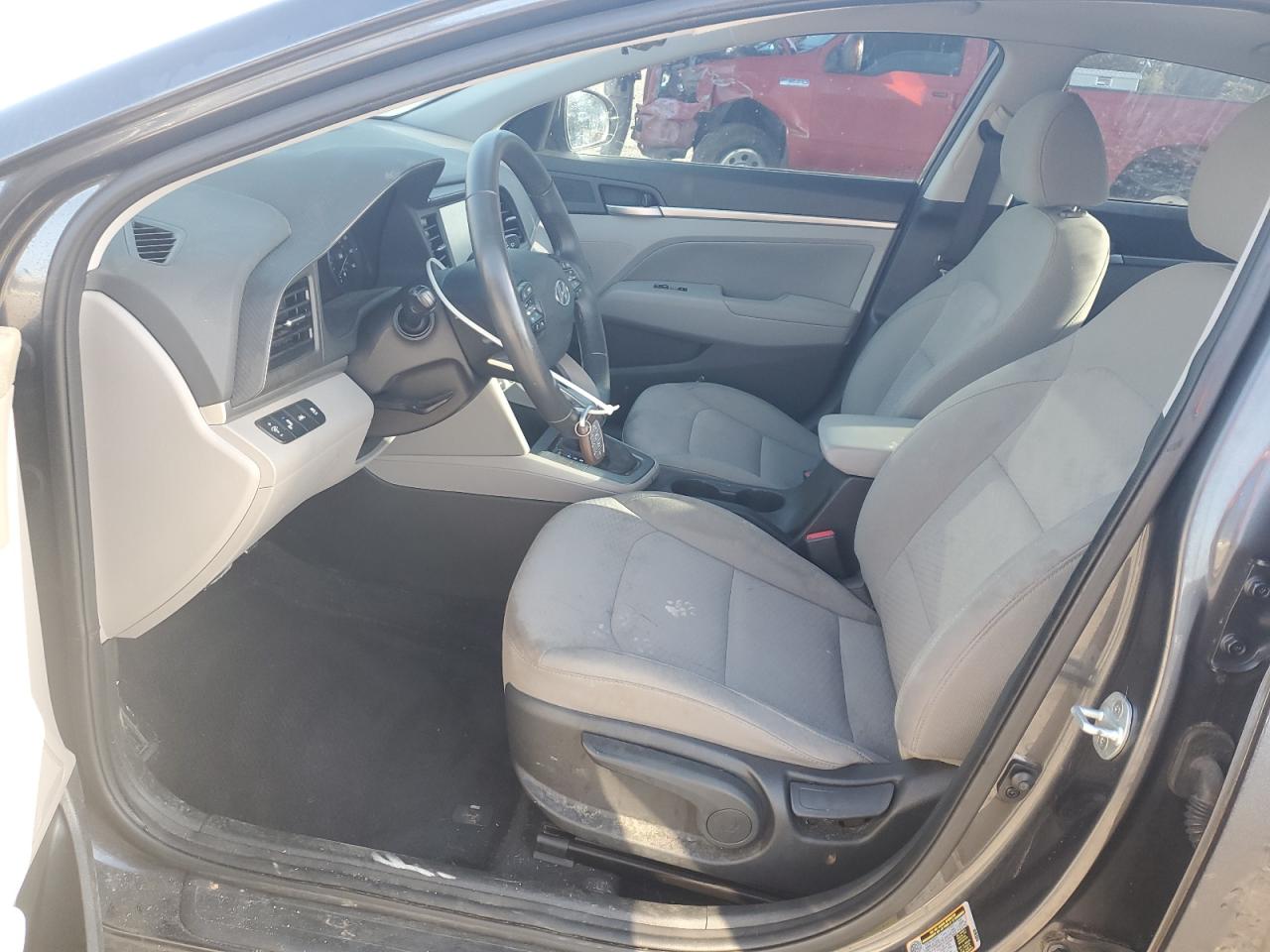 HYUNDAI ELANTRA SEL