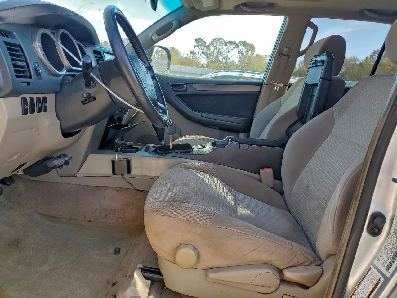 Lot #3302763349 2004 TOYOTA 4RUNNER SR