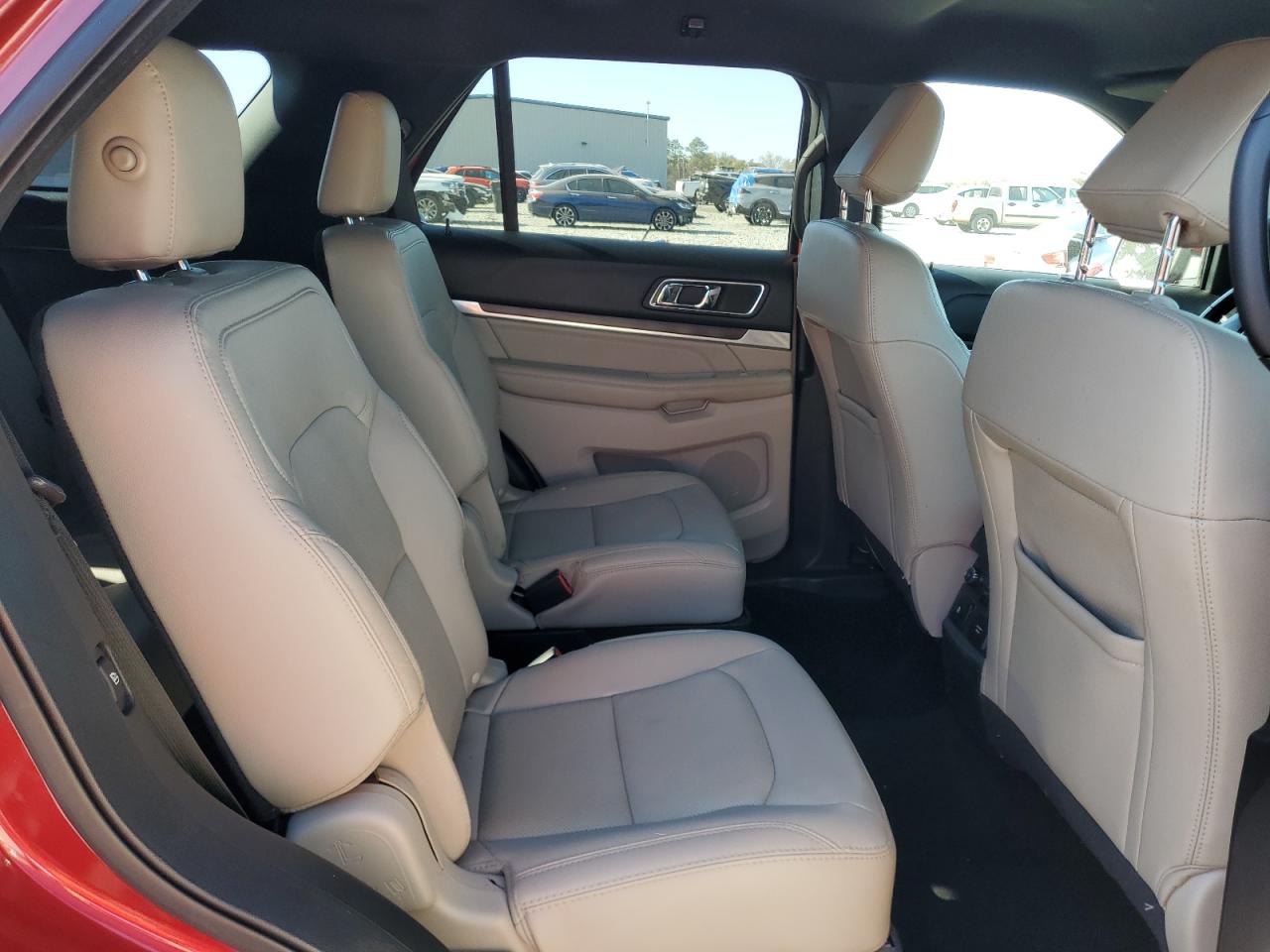 FORD EXPLORER LIMITED