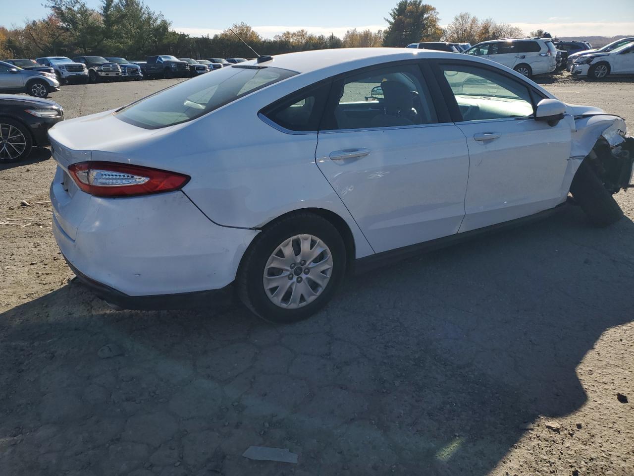 FORD FUSION S