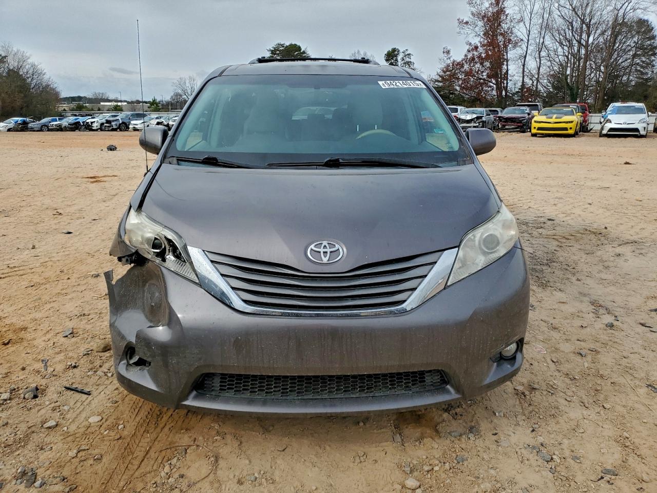 TOYOTA SIENNA XLE