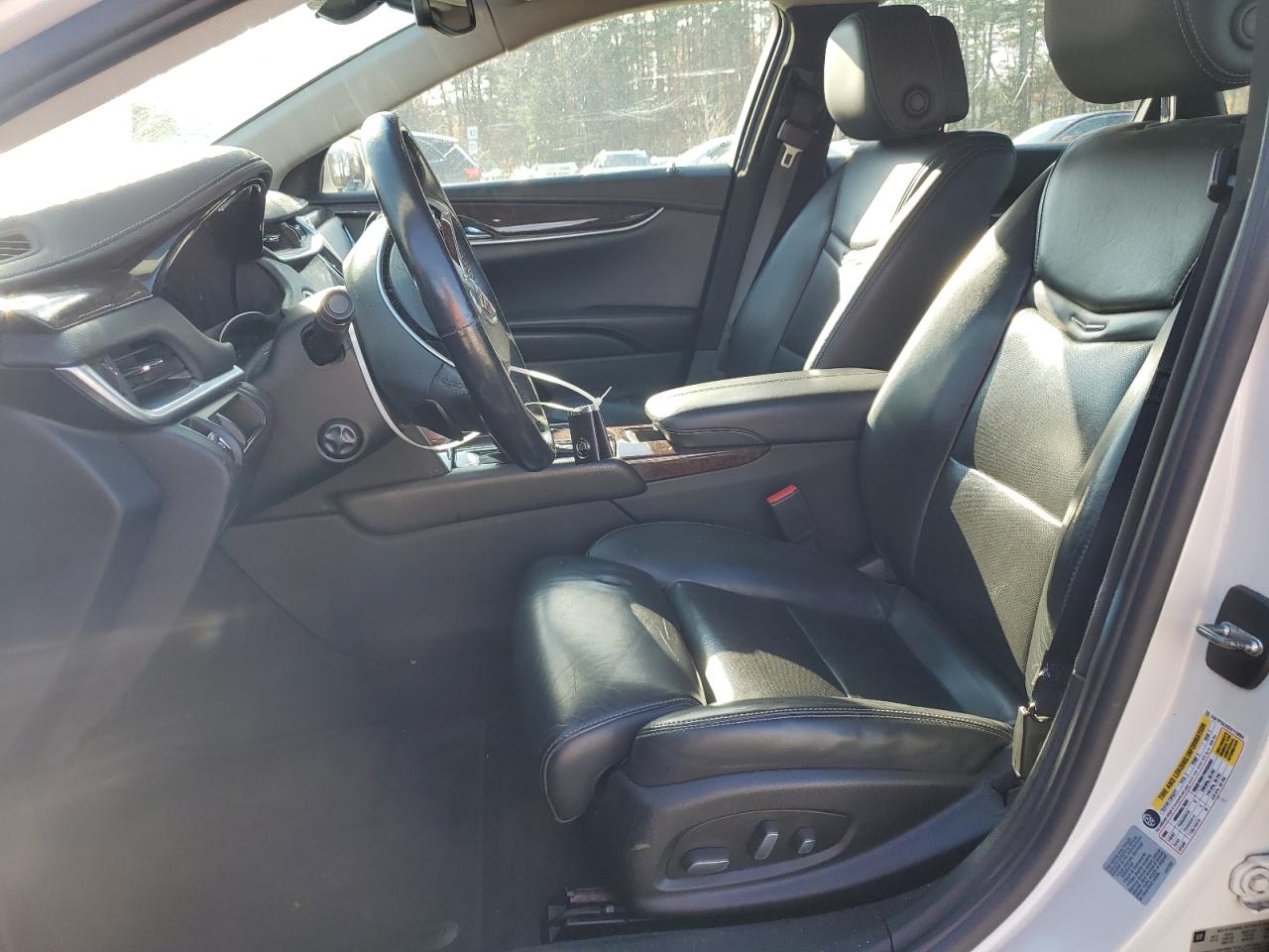 CADILLAC XTS LUXURY COLLECTION