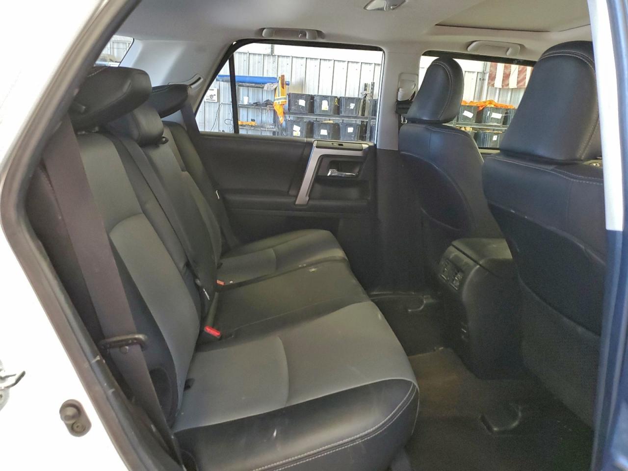 TOYOTA 4RUNNER SR5/SR5 PREMIUM