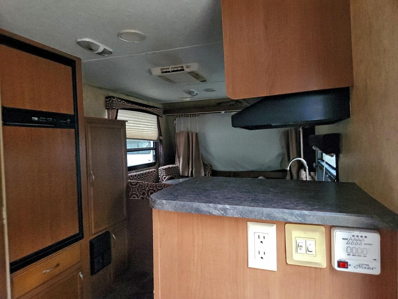 Lot #3297948810 2012 STARCRAFT TRAVEL TRA