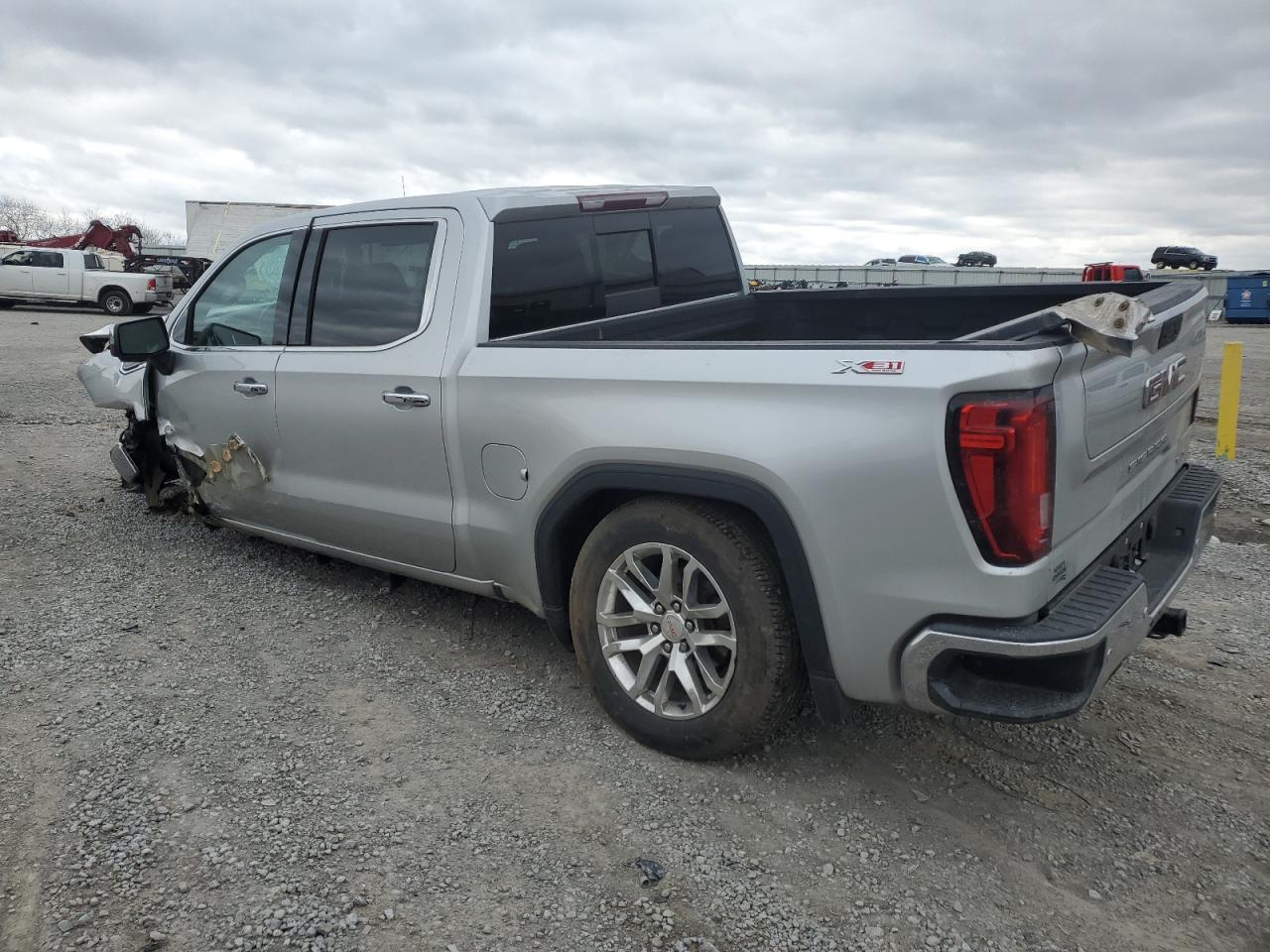 GMC SIERRA K1500 SLT