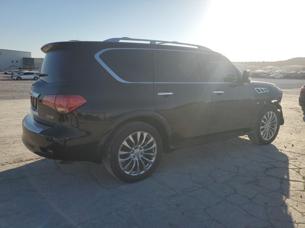 INFINITI QX80