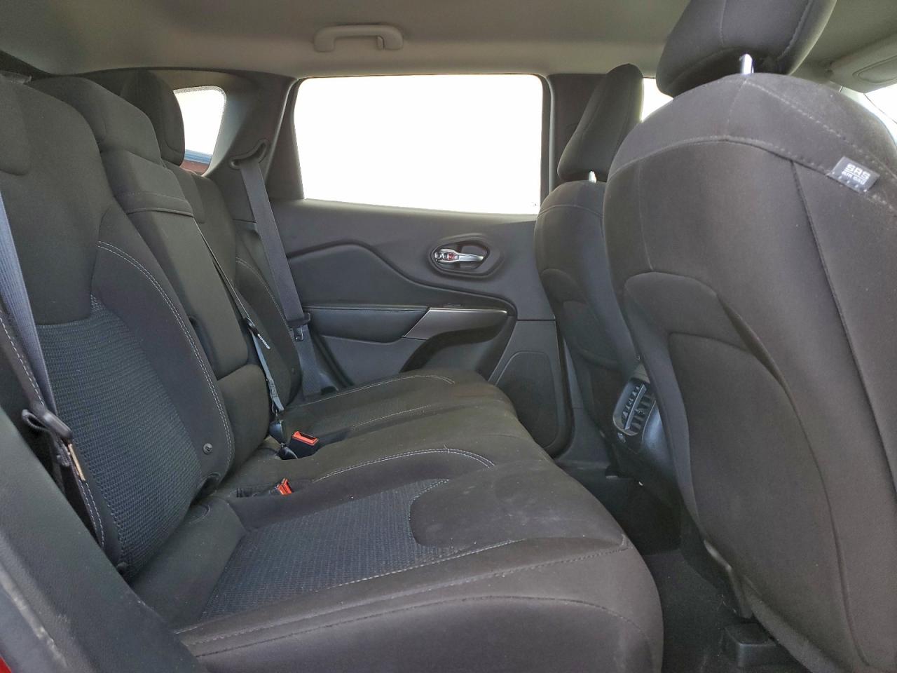 JEEP GRAND CHEROKEE LATITUDE