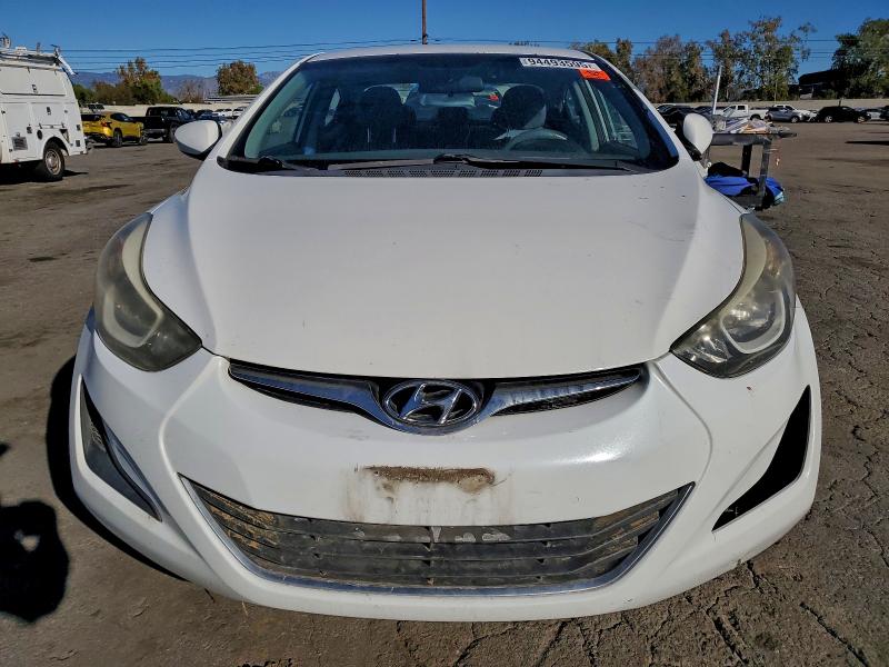 2016 HYUNDAI ELANTRA SE #3302930617