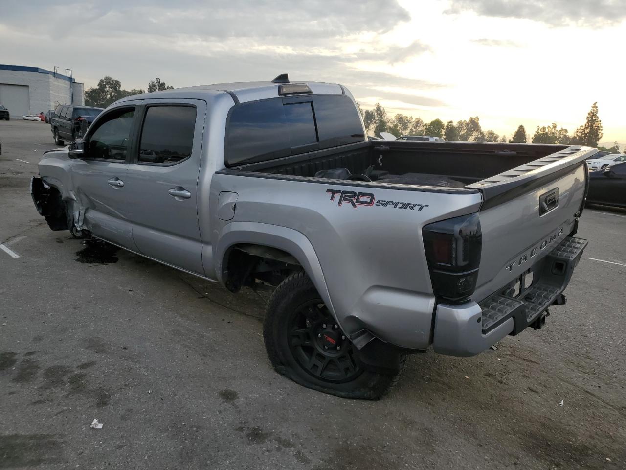 TOYOTA TACOMA DOUBLE CAB