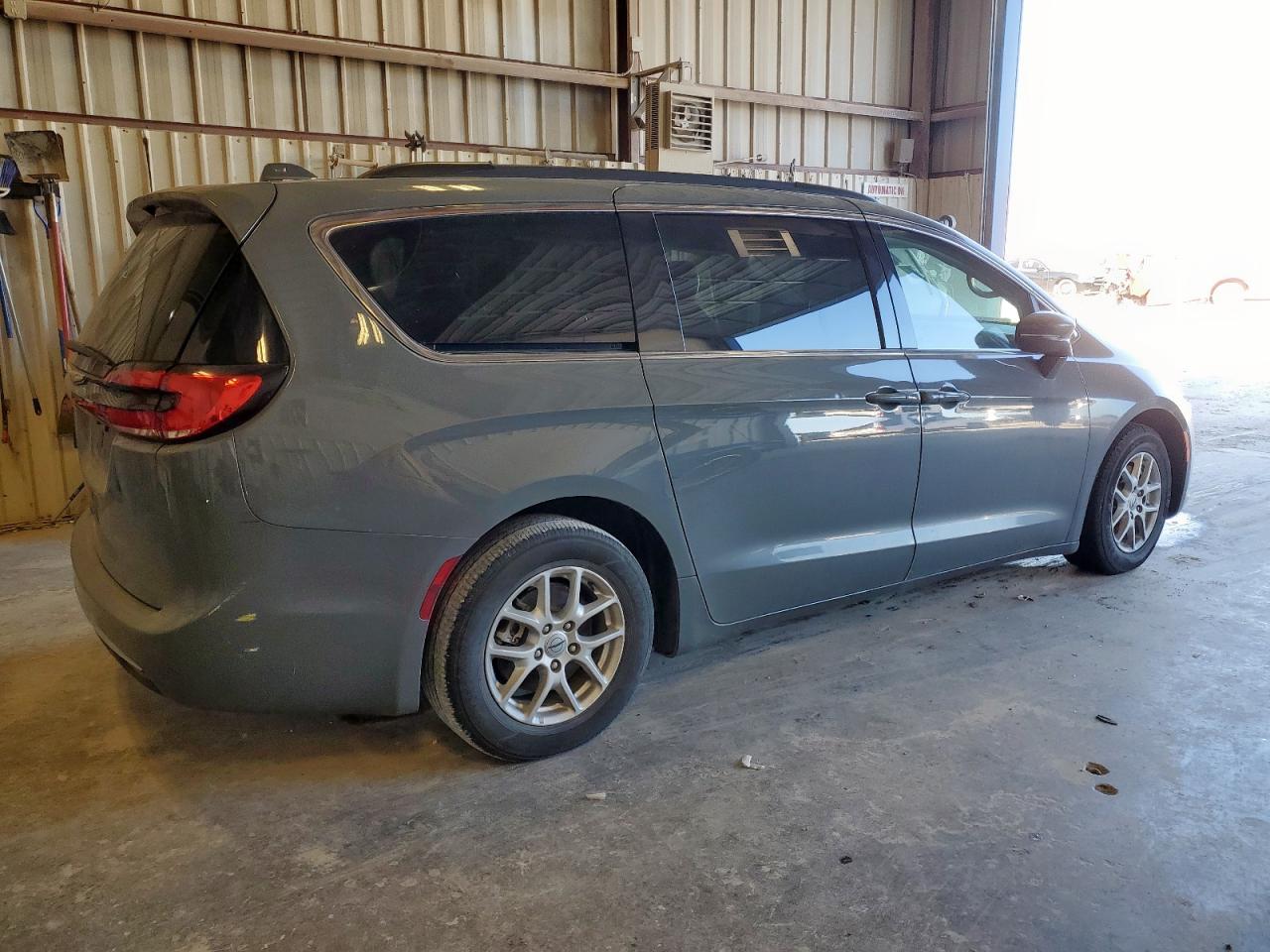 CHRYSLER PACIFICA TOURING L