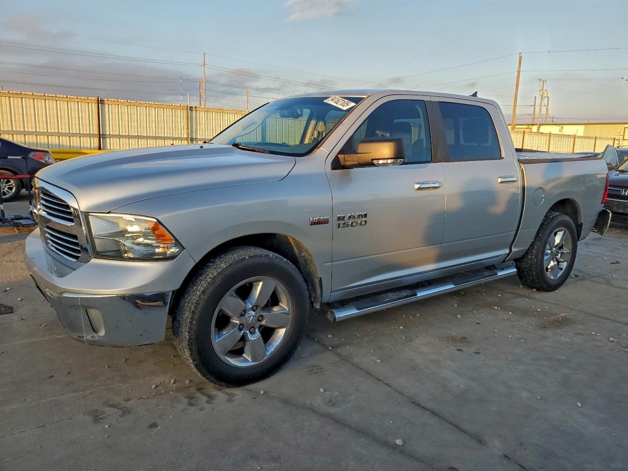 RAM 1500 SLT