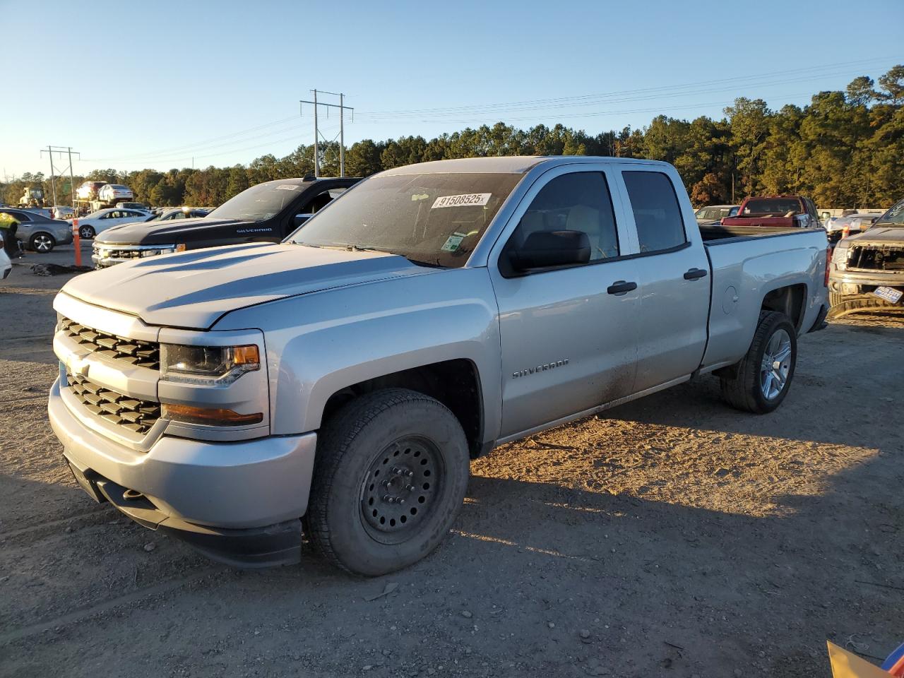 CHEVROLET SILVERADO C1500 CUSTOM