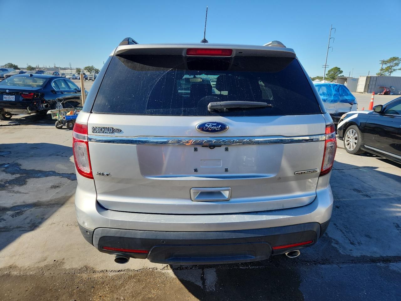FORD EXPLORER XLT