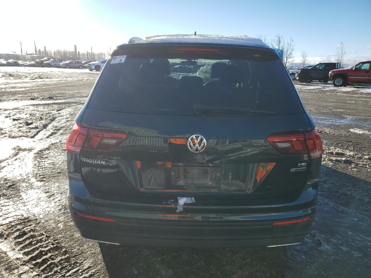 VOLKSWAGEN TIGUAN SE