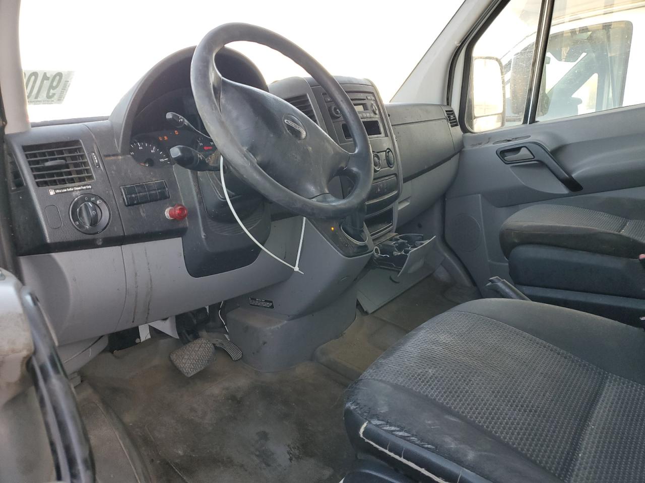 Lot #3304743905 2013 FREIGHTLINER SPRINTER 2