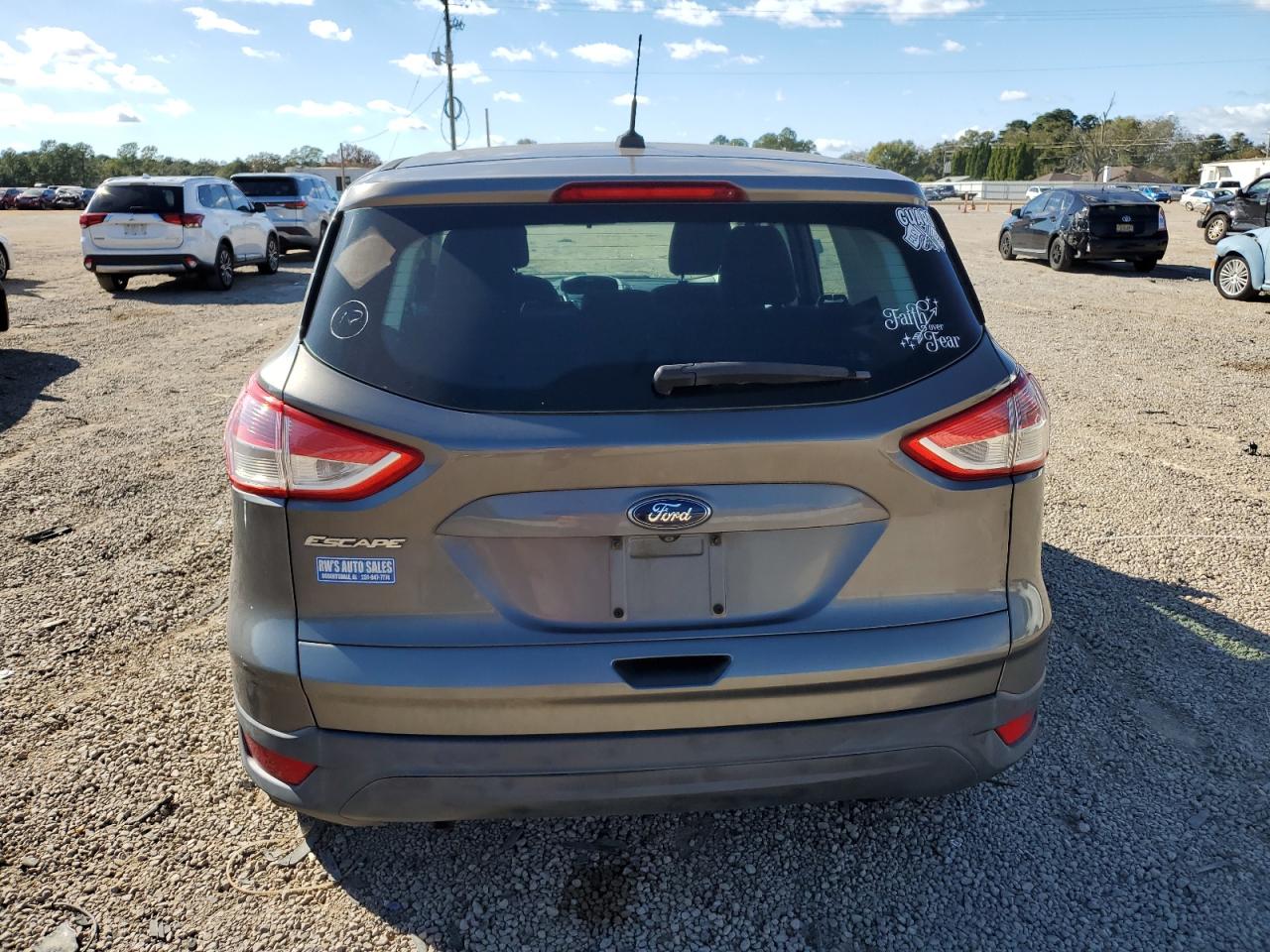 FORD ESCAPE S