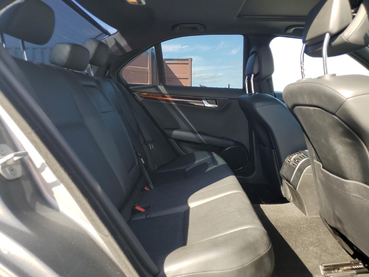 MERCEDES-BENZ C-CLASS 300 4MATIC