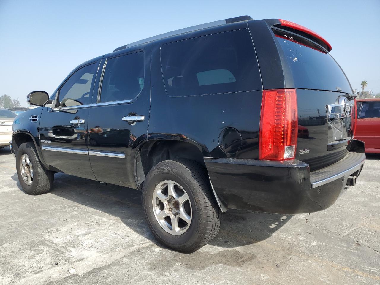 CADILLAC ESCALADE PREMIUM