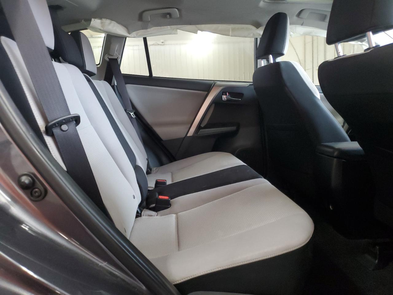 TOYOTA RAV4 ADVENTURE