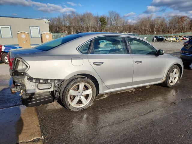 2013 VOLKSWAGEN PASSAT SE #3298109182