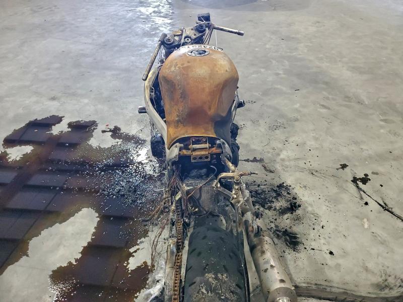 1999 SUZUKI GSX1300 R #3305551087