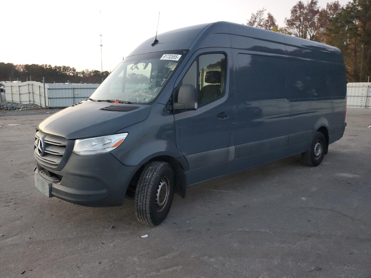 MERCEDES-BENZ SPRINTER 2500/3500