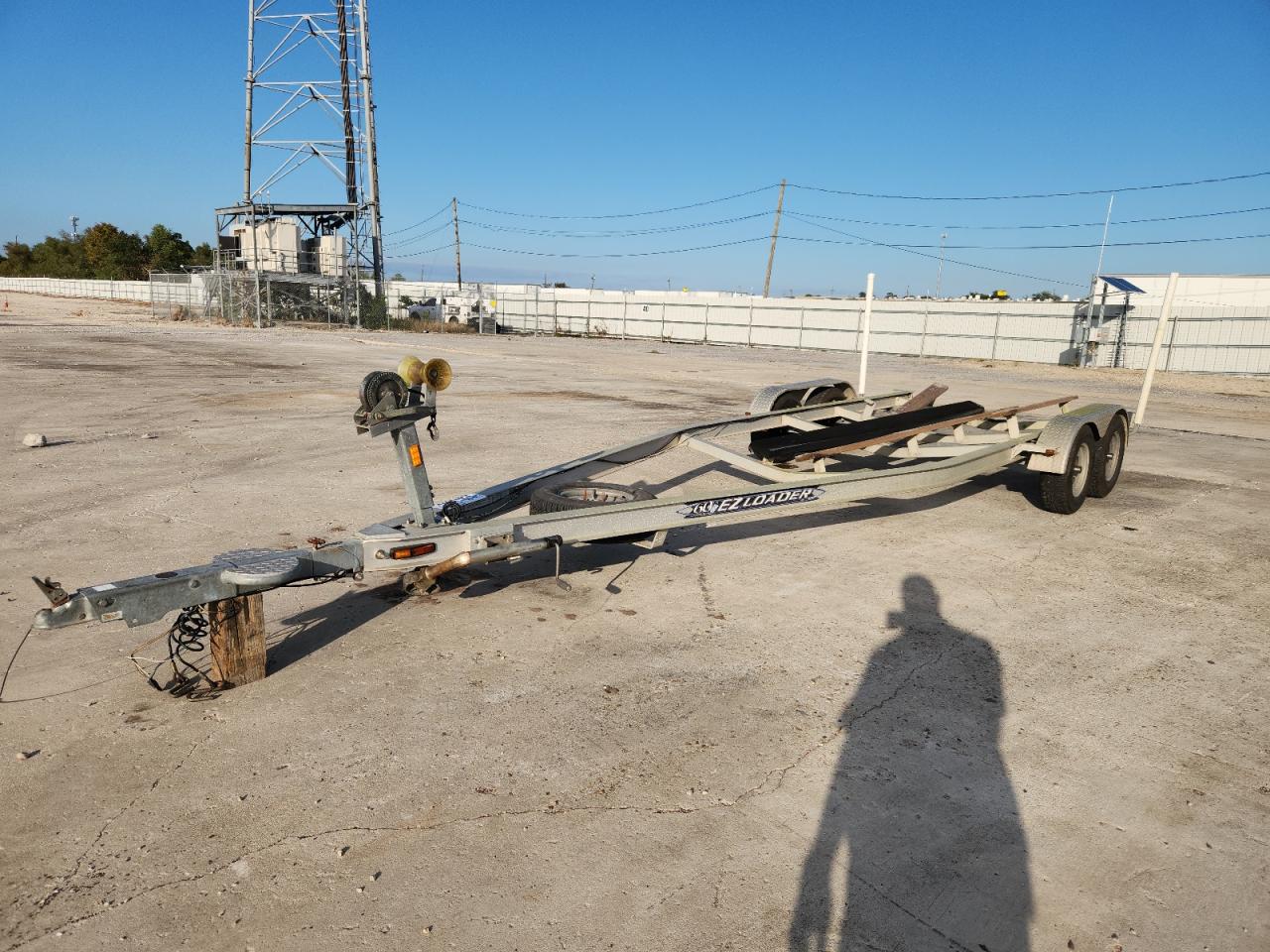 Lot #3286700323 2013 EZ LOADER UNKNOWN