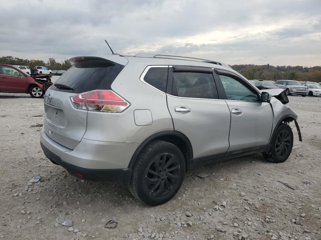 NISSAN ROGUE S