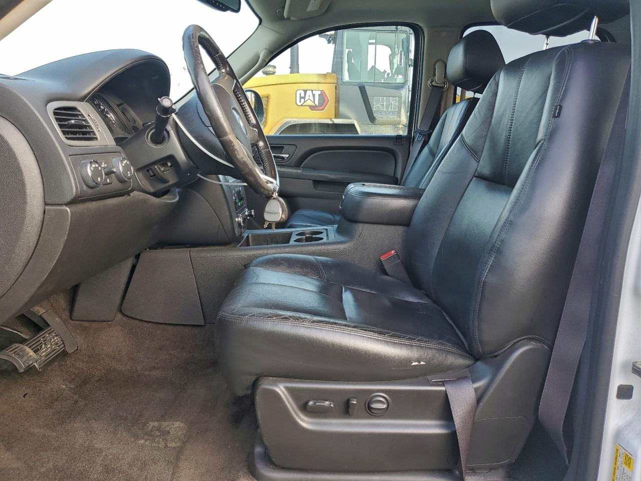 CHEVROLET TAHOE K1500 LT