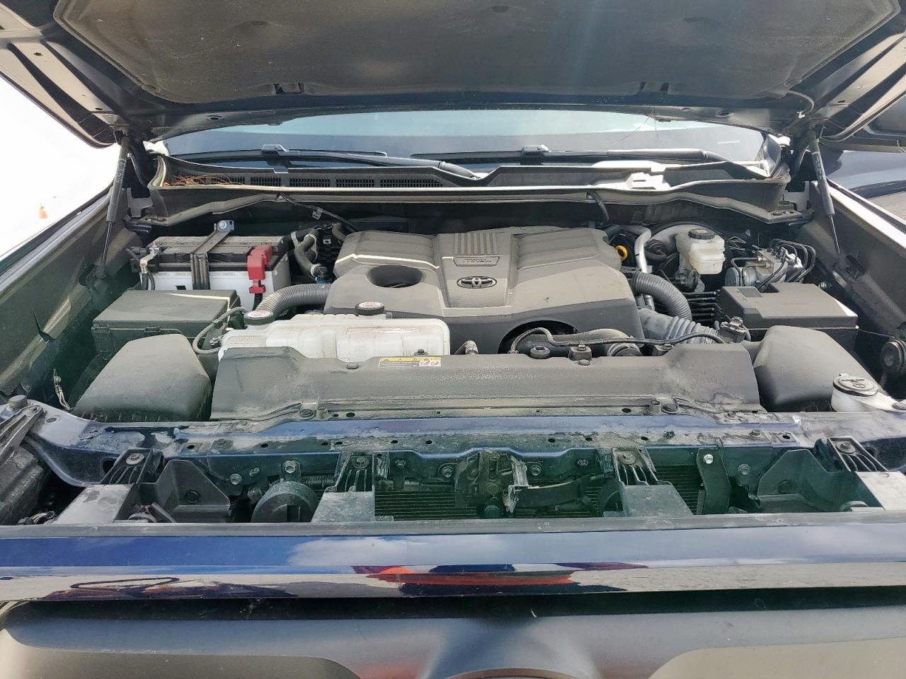 TOYOTA TUNDRA CREWMAX SR