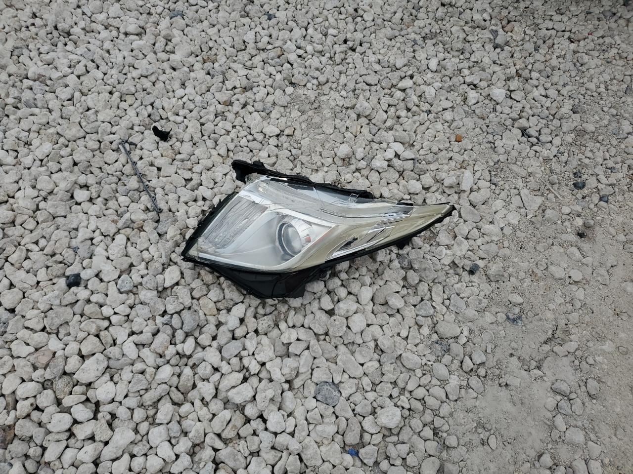 CADILLAC XTS LUXURY COLLECTION