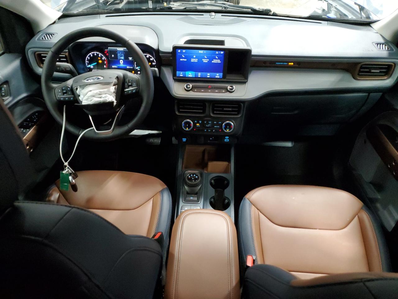 FORD MAVERICK LARIAT