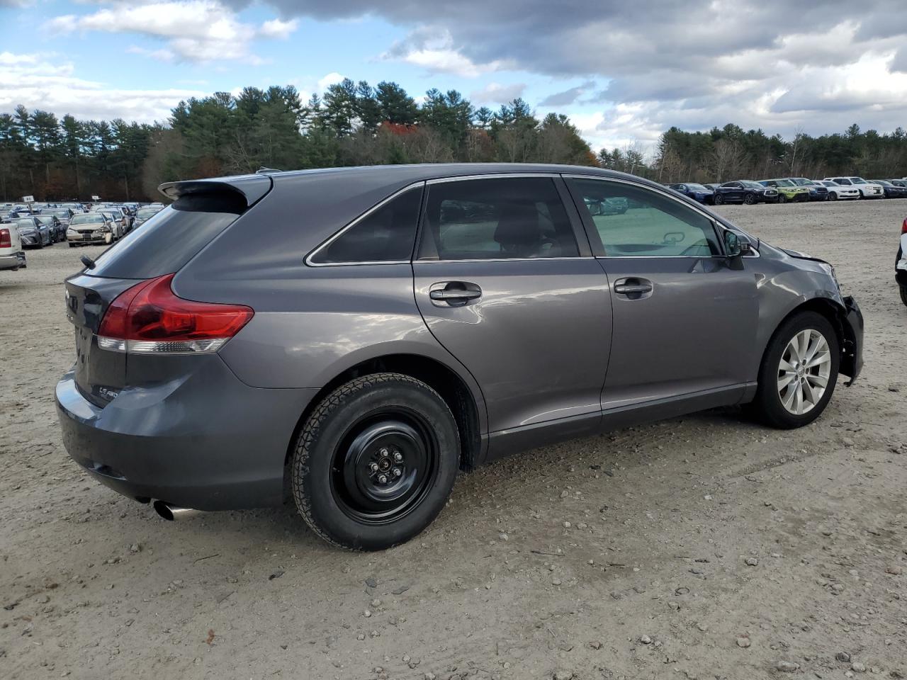 TOYOTA VENZA LE