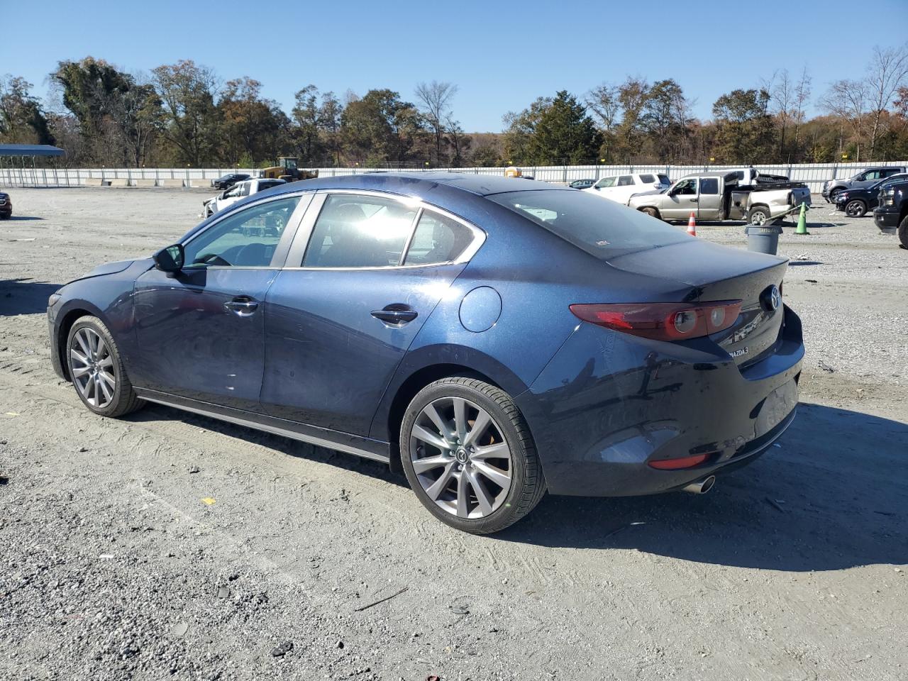 MAZDA 3 SELECT