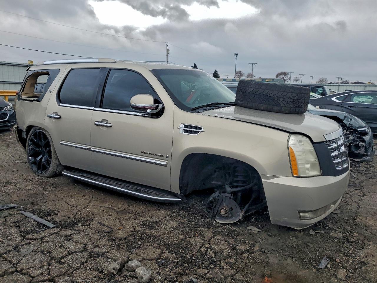 Lot #3303701023 2007 CADILLAC ESCALADE L