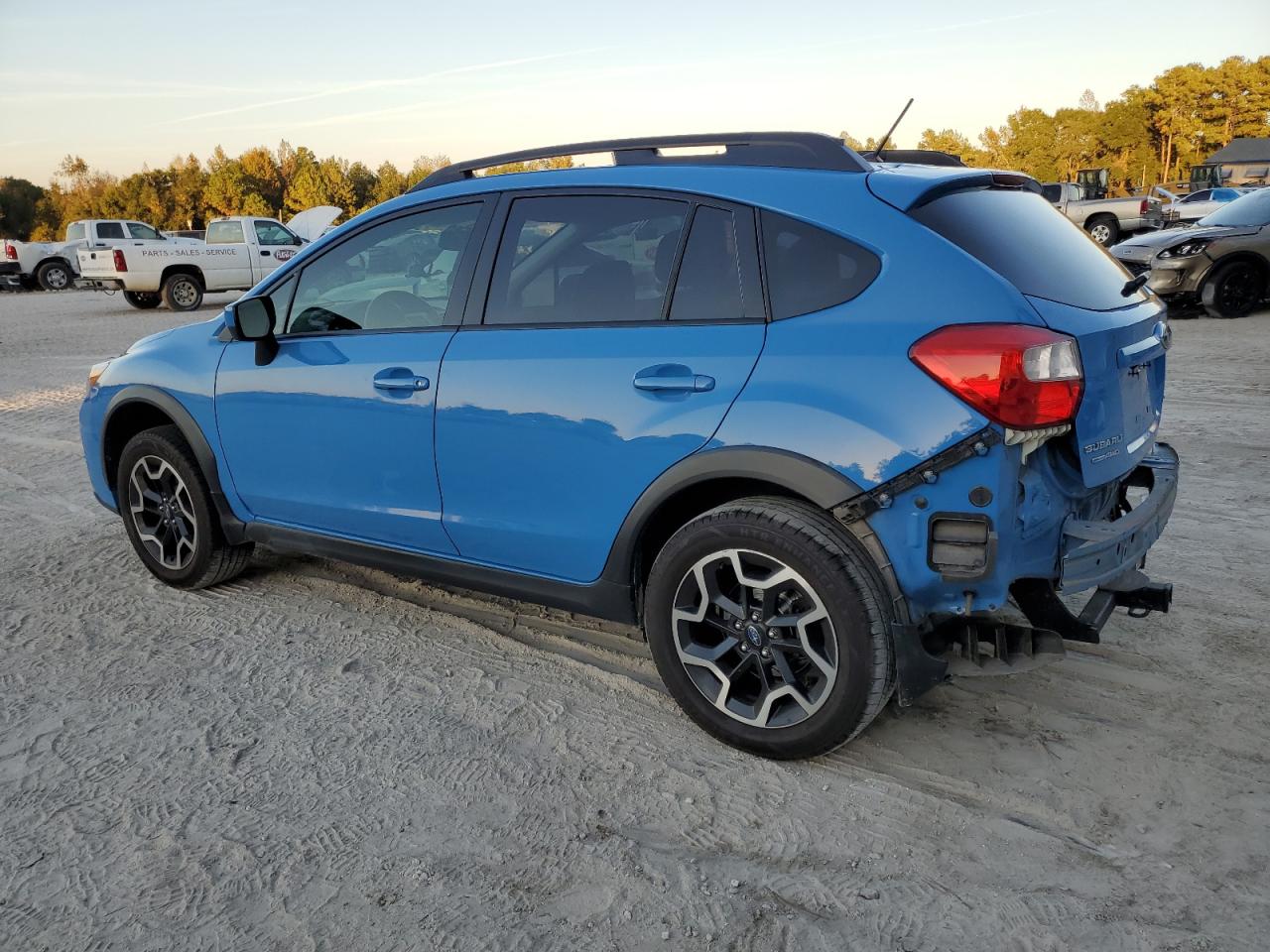 SUBARU CROSSTREK PREMIUM