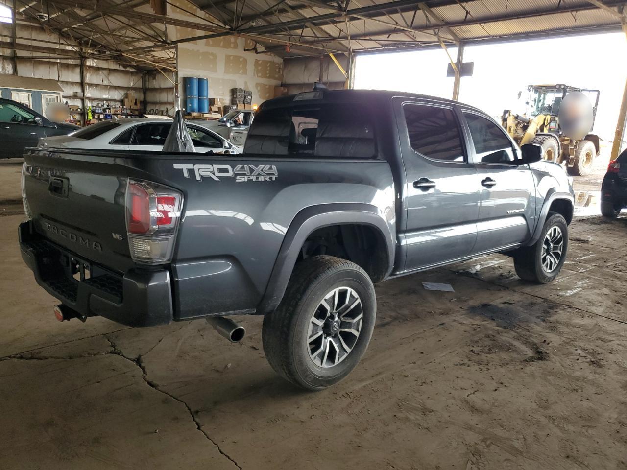 TOYOTA TACOMA DOUBLE CAB