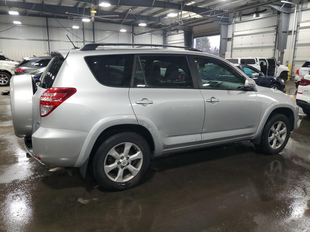 TOYOTA RAV4 LIMITED