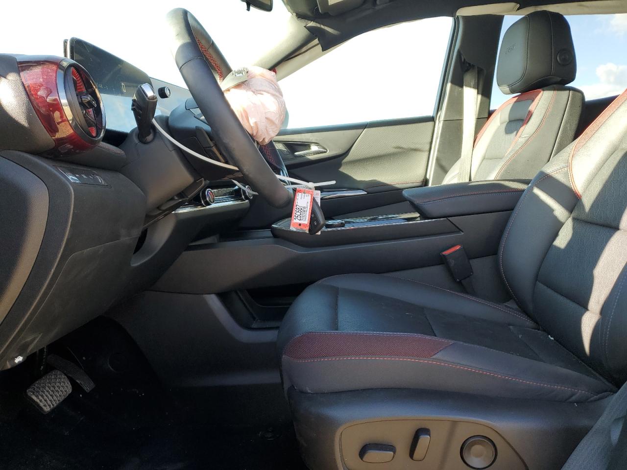 CHEVROLET EQUINOX RS