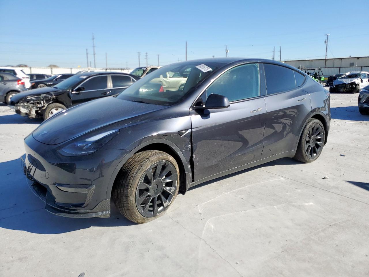 TESLA MODEL Y