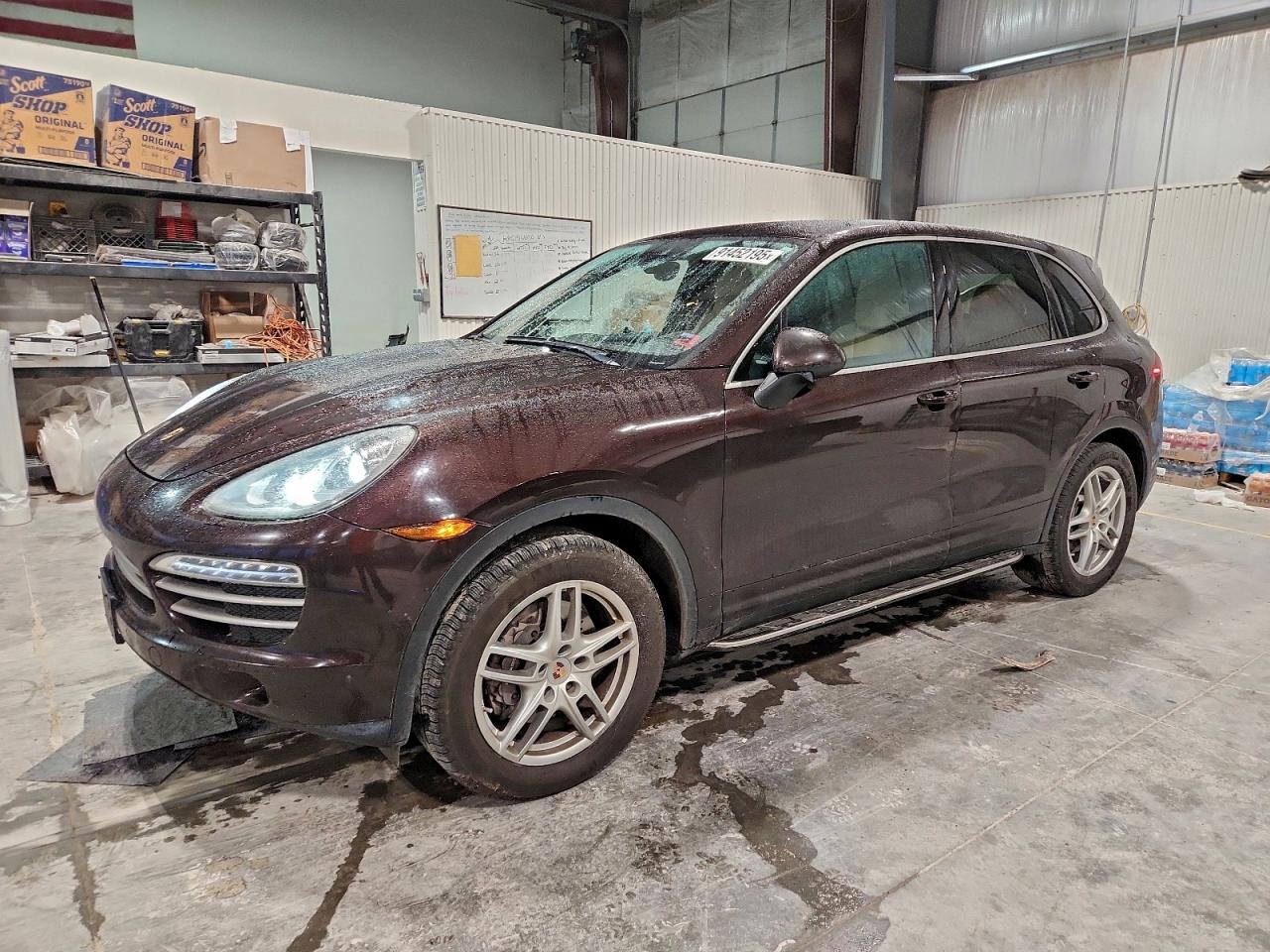 PORSCHE CAYENNE
