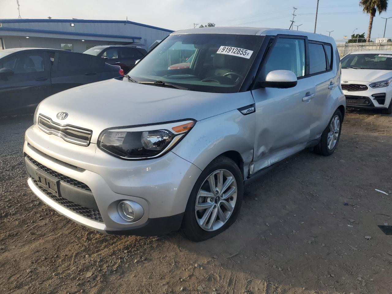 KIA SOUL +