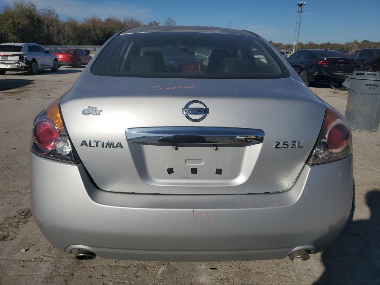 NISSAN ALTIMA BASE