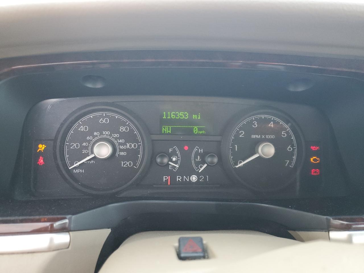 Lot #3308467279 2006 LINCOLN TOWN CAR S